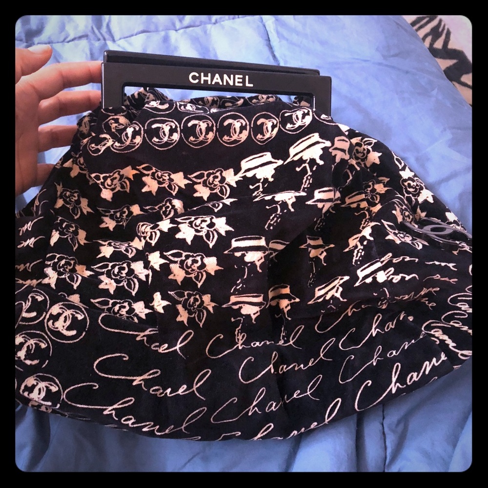 Chanel Wooden Handle Hand Bag